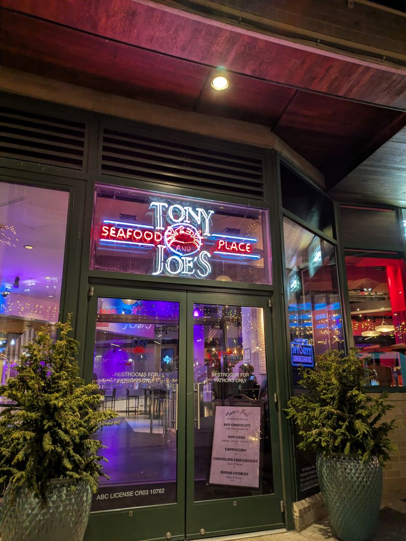 Tony And Joe's Seafood Place