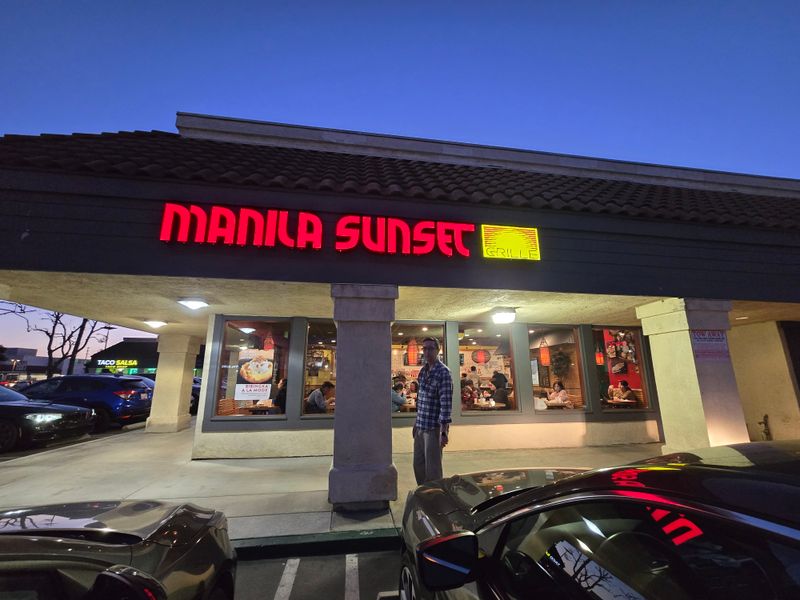 15 Alabama Seafood Buffets That Prove Comfort Food Tastes Better By The Gulf - Decor Hint Manila Sunset Grille