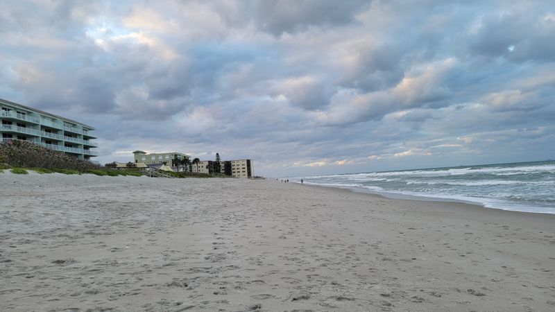 14 Affordable Florida Beach Towns Perfect For Escaping Winter Weather - Decor Hint Satellite Beach