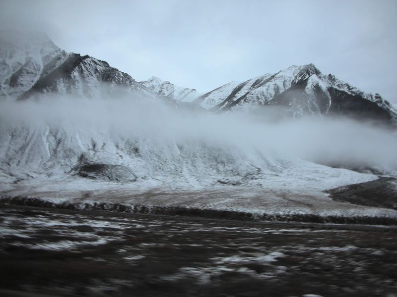 Chase The Northern Lights On The Scenic Aurora Winter Train Ride Through Alaska's Wilderness - Decor Hint Stops In Wasilla, Talkeetna, And Healy Break Up The Journey