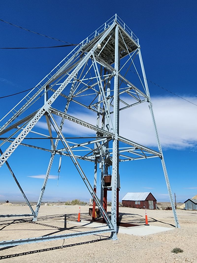 18 Wonderfully Weird Roadside Attractions In Nevada You Need To See To Believe - Decor Hint Tonopah Historic Mining Park's Giant Headframe