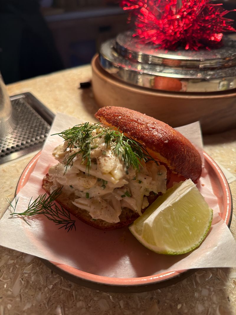 Taste The North In The South: Georgia’s Top Lobster Rolls - Decor Hint BeetleCat