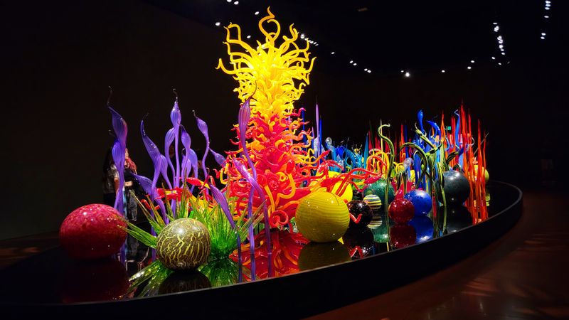 A Guide To The Seattle Christmas Market In Seattle, Washington - Decor Hint Live Entertainment And Musical Performances