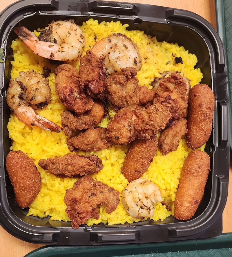 10 West Virginia Seafood Shacks Only Locals Know Serving Coastal Flavor In The Mountains - Decor Hint Big Bite Restaurant