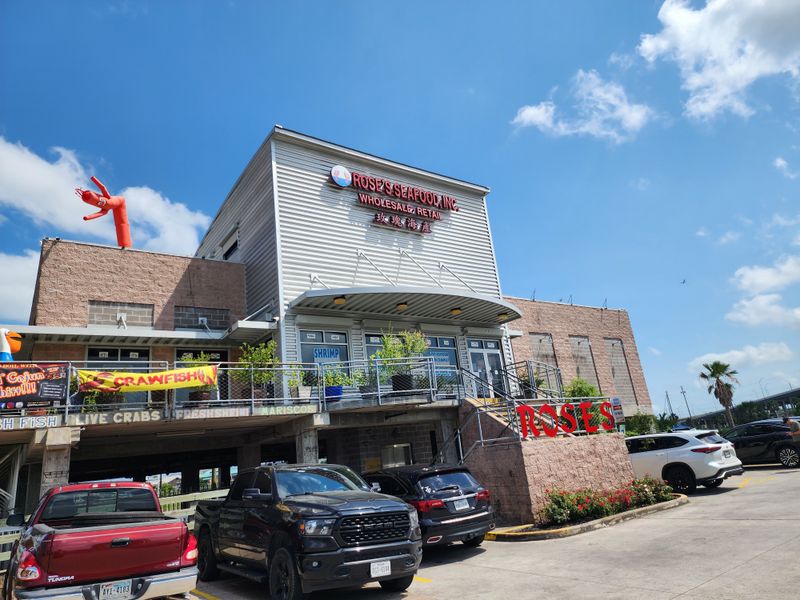 Rose's Seafood Inc.