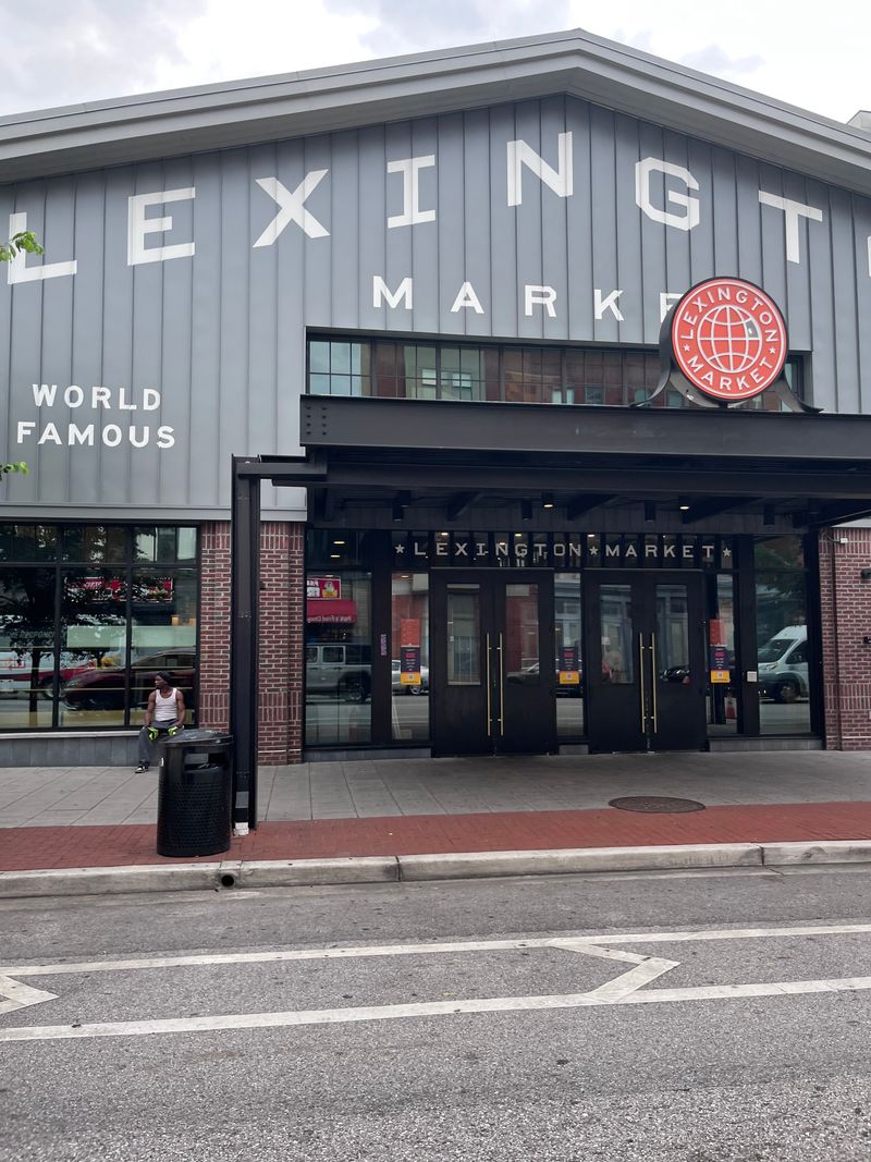 Maryland Lunch Joints Everyone Loves Visiting - And You'll Taste Why Immediately - Decor Hint Lexington Market