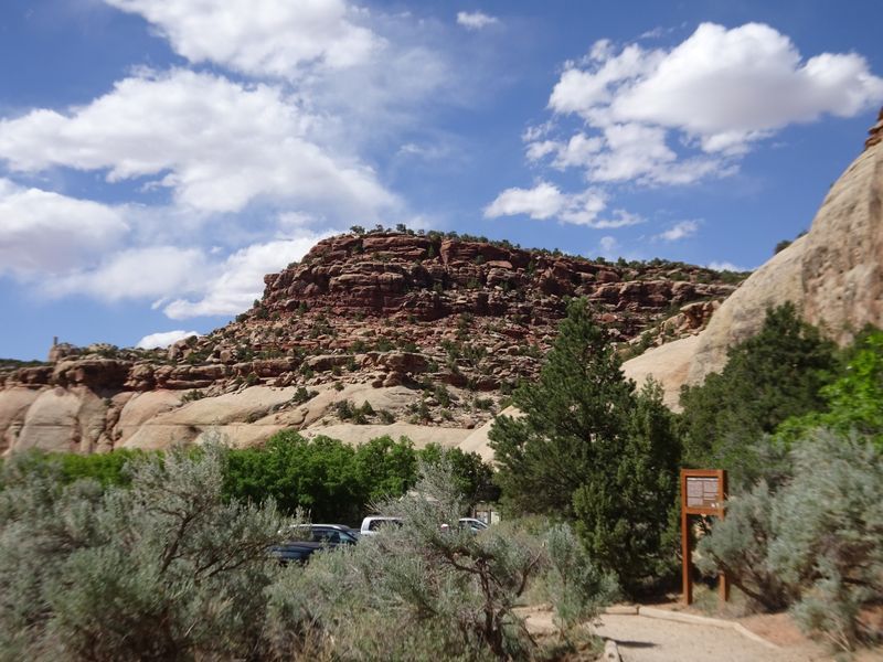 11 Mesmerizing Sites In Utah Locals Try To Keep Under Wraps - Decor Hint Newspaper Rock State Historical Monument