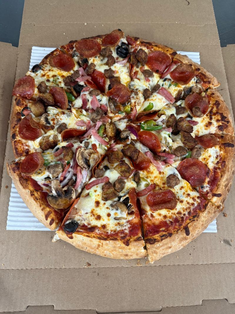 12 Michigan Pizza Joints You Have To Taste To Believe - Decor Hint Cottage Inn Pizza Monroe