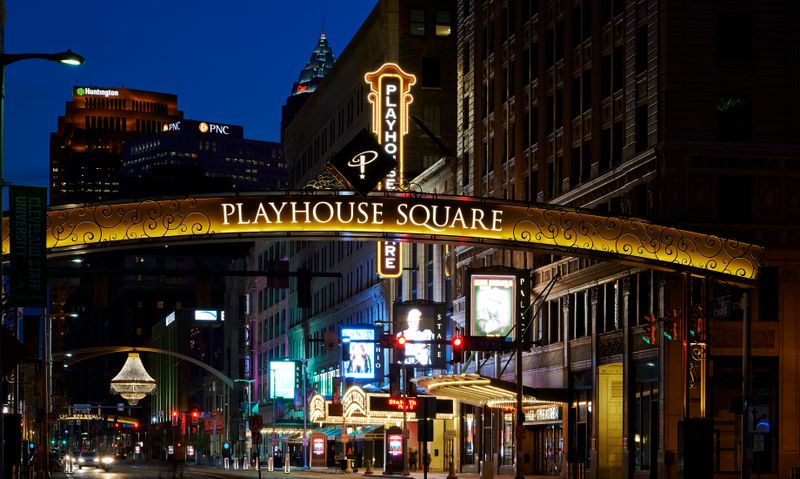 17 Iconic Cleveland Locations That Are Perfect For Celebrating Life's Big Moments - Decor Hint Playhouse Square