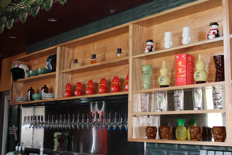 13 Must-Try Iowa Pizza Spots That Are Always Worth The Miles - Decor Hint Fong’s Pizza