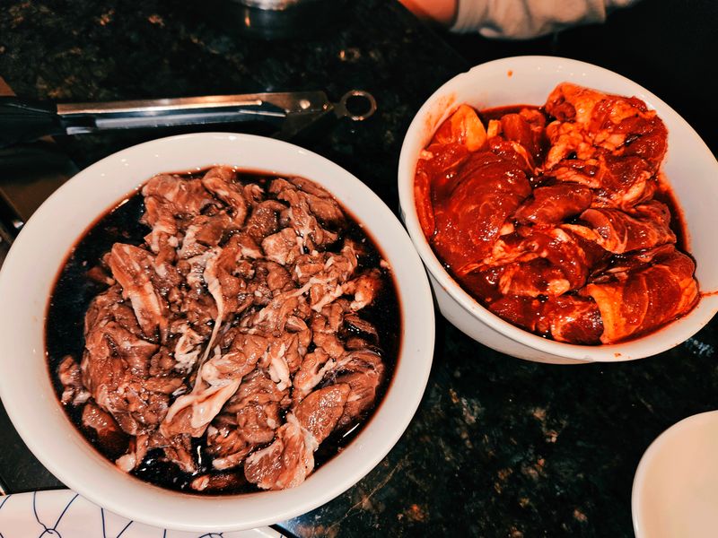 Foodies Flock To This Washington All-You-Can-Eat Spot For A Reason - Decor Hint Delivery Services For Home Grilling Adventures