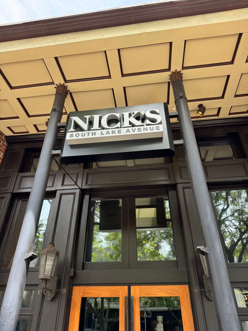 Pasadena's Top Spots For Comfort Food Everyone's Raving About - Decor Hint Nick's Pasadena