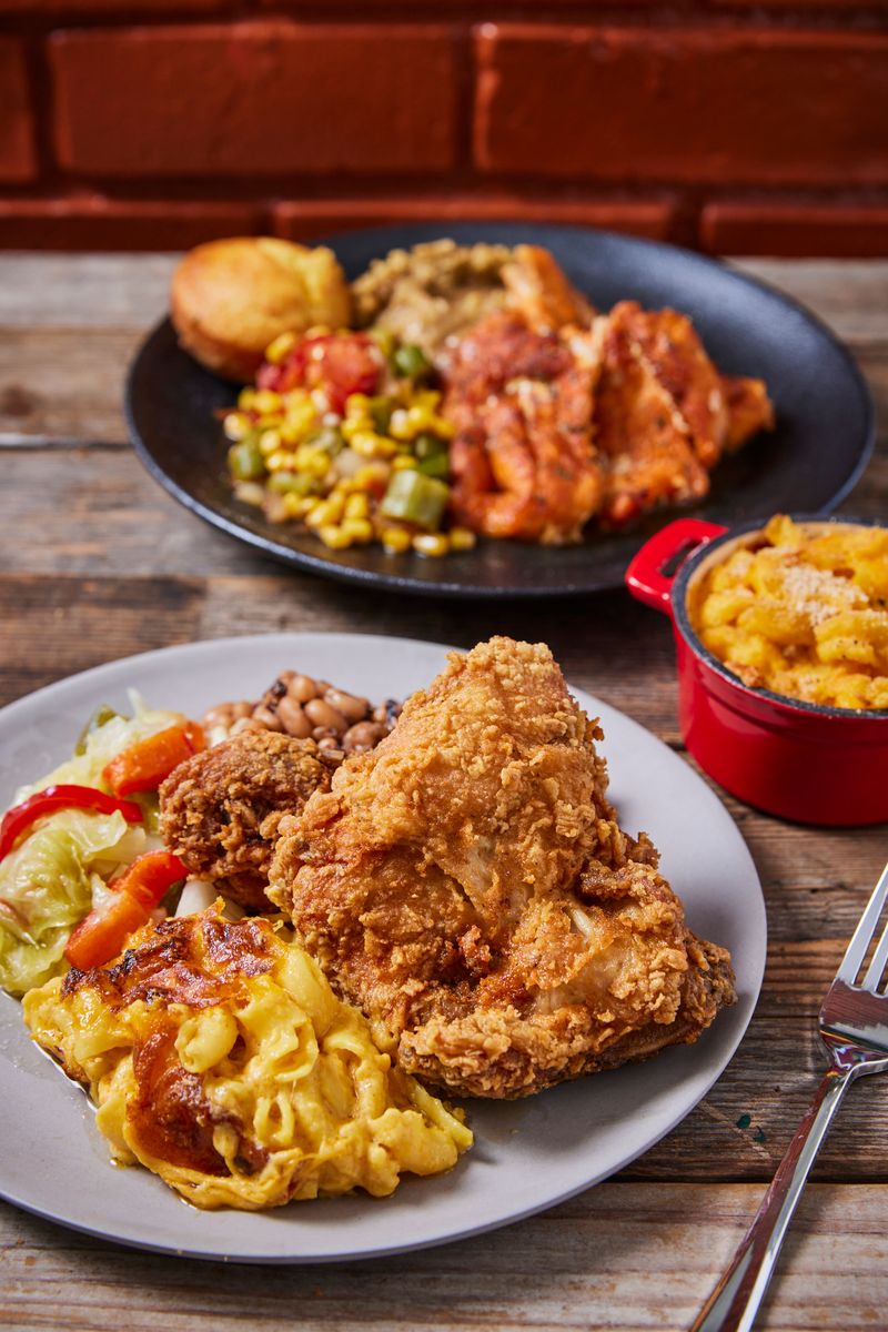 15 California Diners Serving Fried Chicken With That Perfect Homemade Comfort - Decor Hint Dulan's Soul Food Kitchen