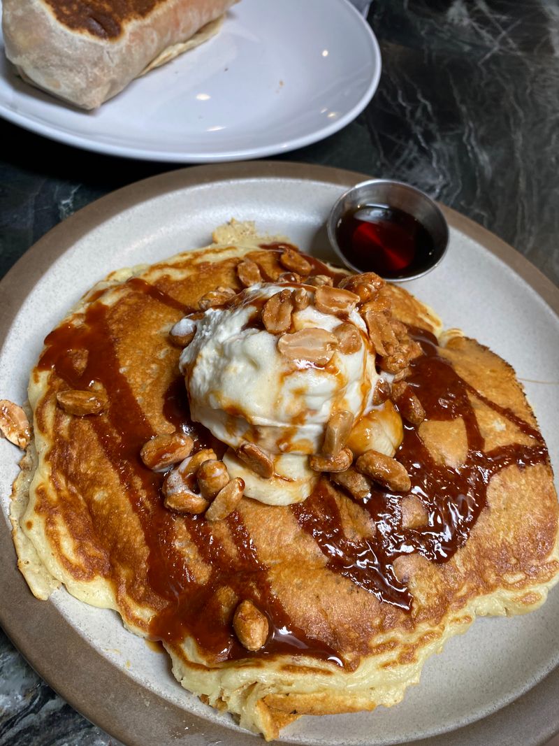 Phoenix Restaurants That Look Unassuming But Taste Exceptional - Decor Hint Otro Cafe