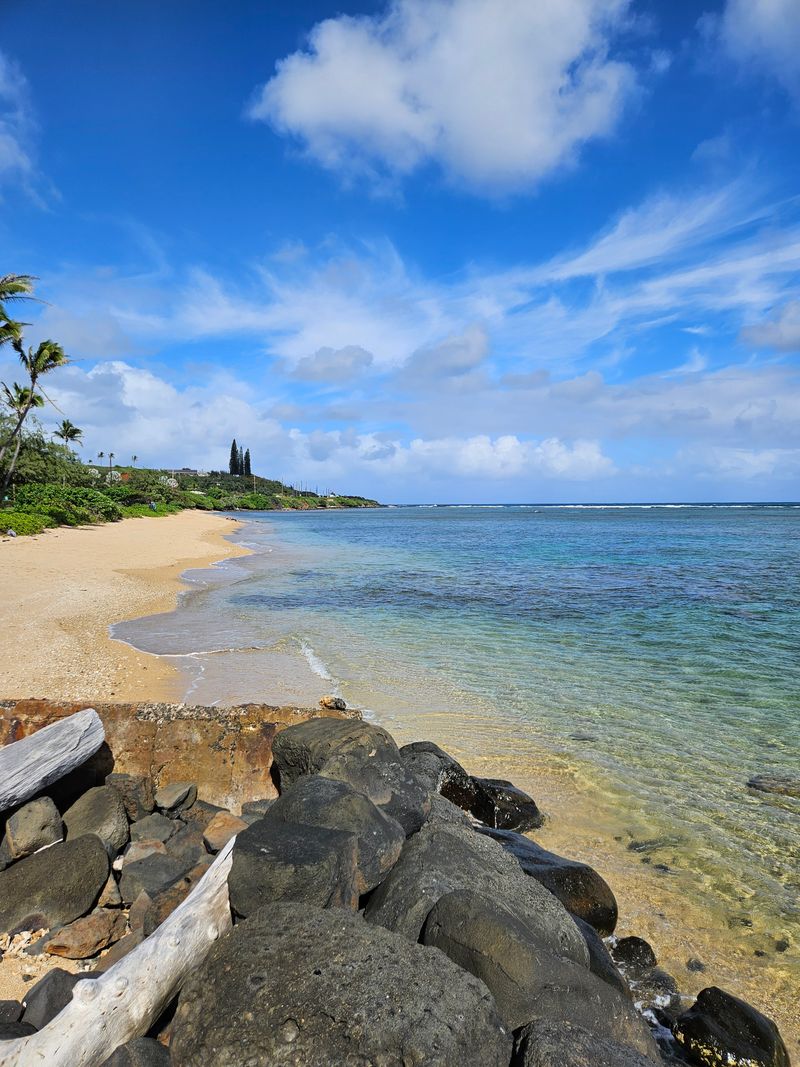 20 Hawaiian Beach Towns To Visit This Winter For Ideal Weather And Scenic Views - Decor Hint Kapaʻa, Kauaʻi