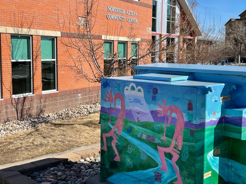 Fine Arts Add Sophistication To Shopping