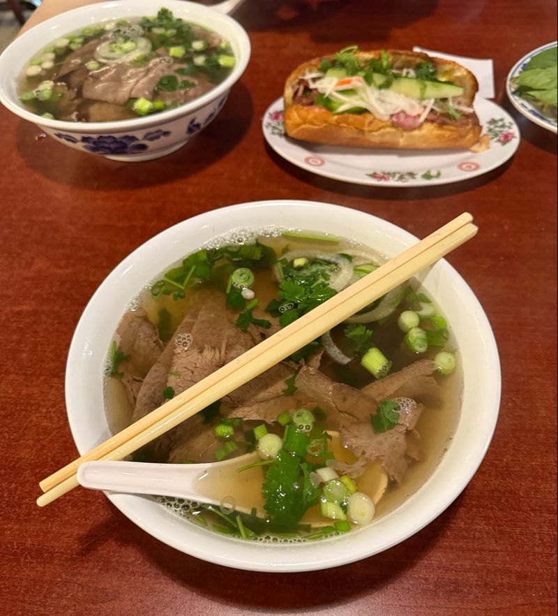 Superior Pho