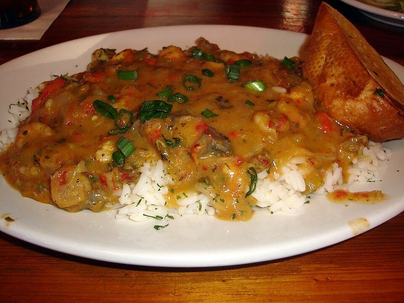 Fish Fry Spots In Louisiana That Locals Practically Treat As Weekend Rituals - Decor Hint Sammy's Grill