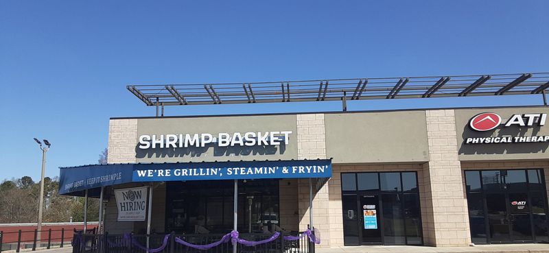 14 Alabama Fried Fish Spots Locals Swear By For True Southern Flavor - Decor Hint Shrimp Basket
