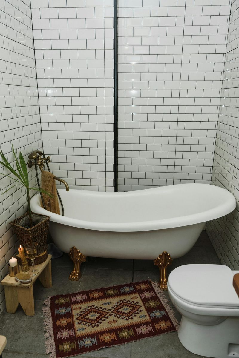 These 10 Maryland Home Design Trends May Not Survive By 2030 - Decor Hint Carpeted Bathrooms