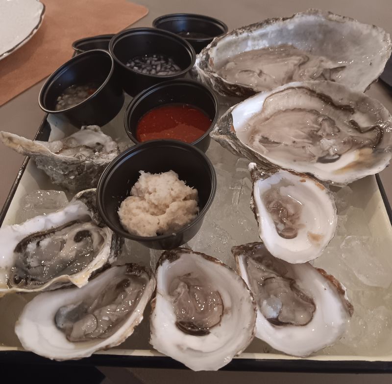 15 Arizona Seafood Shacks Only Locals Know Serving Fresh Flavor In The Desert - Decor Hint Humble Oysters and Bubbles