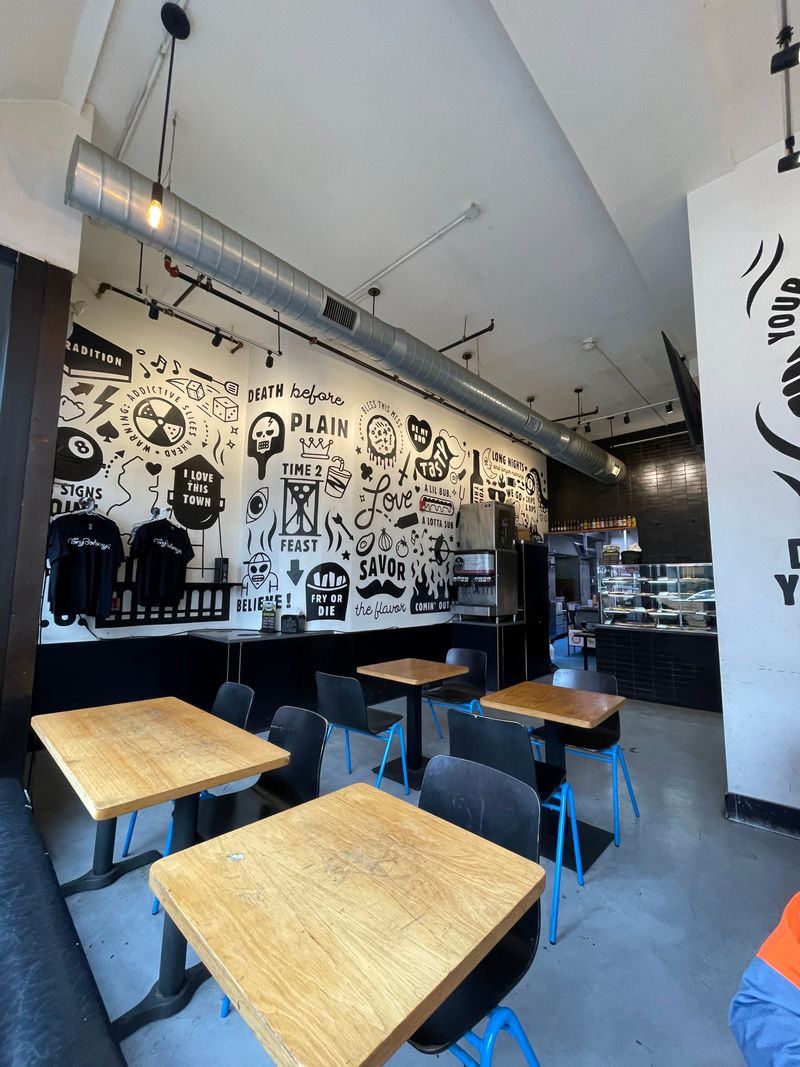 14 New Jersey Restaurants Serving Delectable Food Without The Big Bill - Decor Hint Tony Boloney's