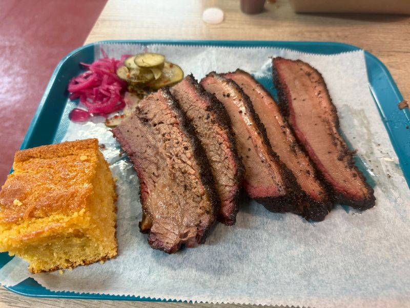 13 South Carolina Roadside Grills Known For Classic Southern Cooking - Decor Hint City Limits Barbeque