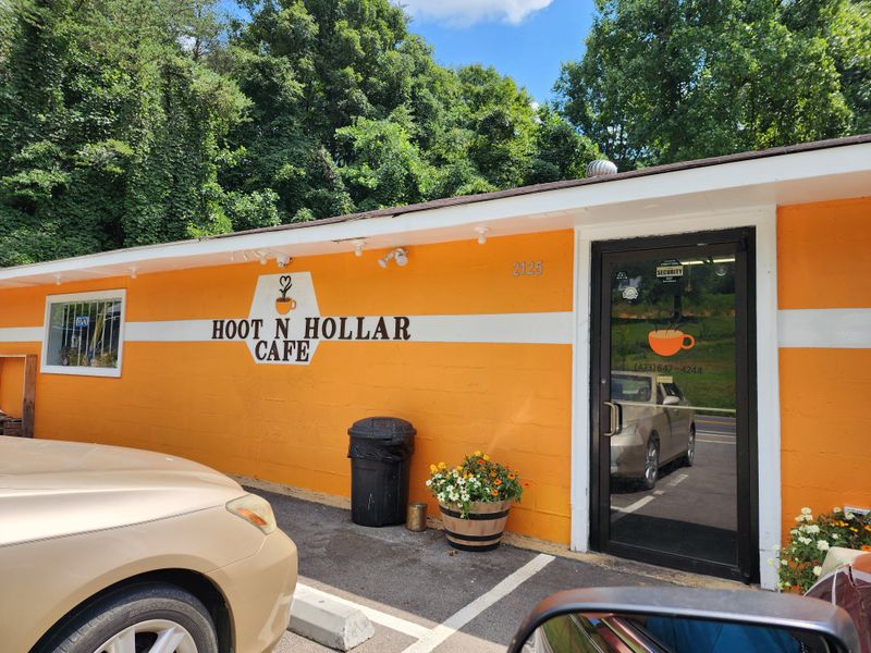 Tennessee Food Expressions That Leave Outsiders Scratching Their Heads - Decor Hint Holler