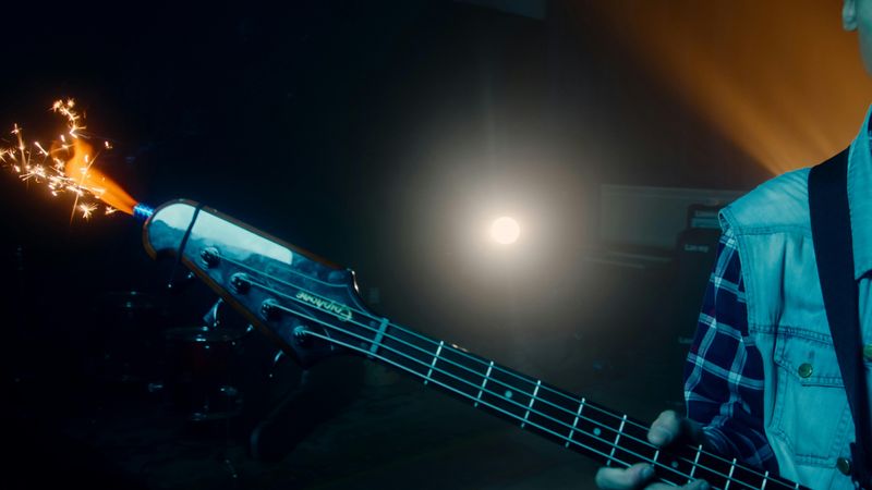 Live Music And Holiday Performances