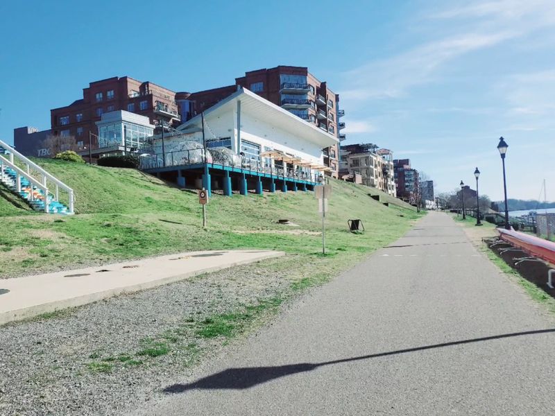 12 Virginia Train Journeys That Showcase Scenic Wonders - Decor Hint Virginia Capital Trail Near Richmond