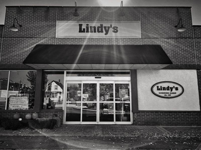 Lindy's Downtown Market