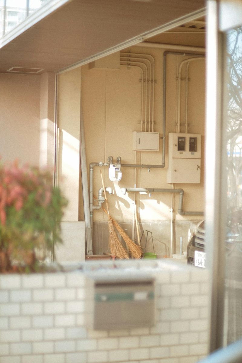 14 Common Georgia Home Features That Could Be Illegal (Or Out Of Code) In 2025 - Decor Hint Unpermitted Room Additions Or Conversions