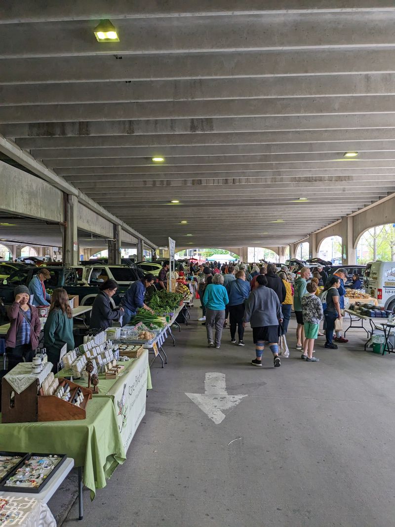 Iowa City Farmers Market