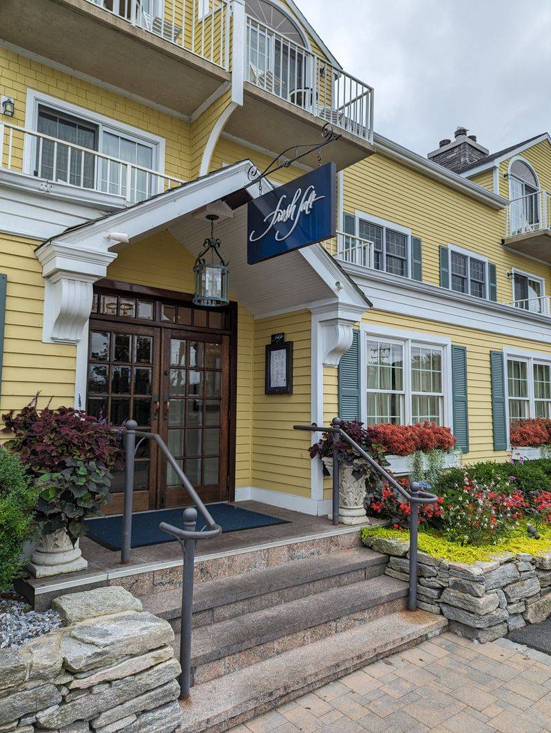 Fresh Salt at Saybrook Point