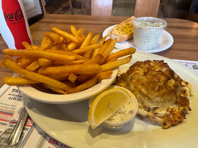 Minimal Filler Philosophy Lets Natural Flavor Shine