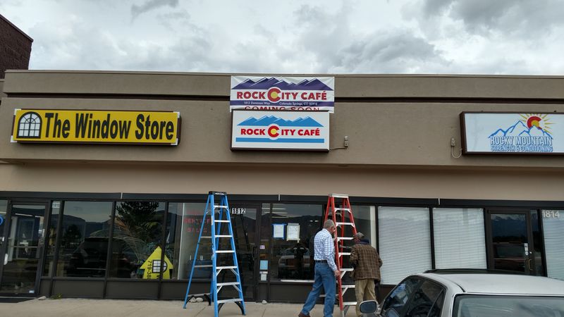 10 Colorado Chicken-Fried Steak Spots Every Comfort-Food Lover Must Try - Decor Hint Rock City Cafe