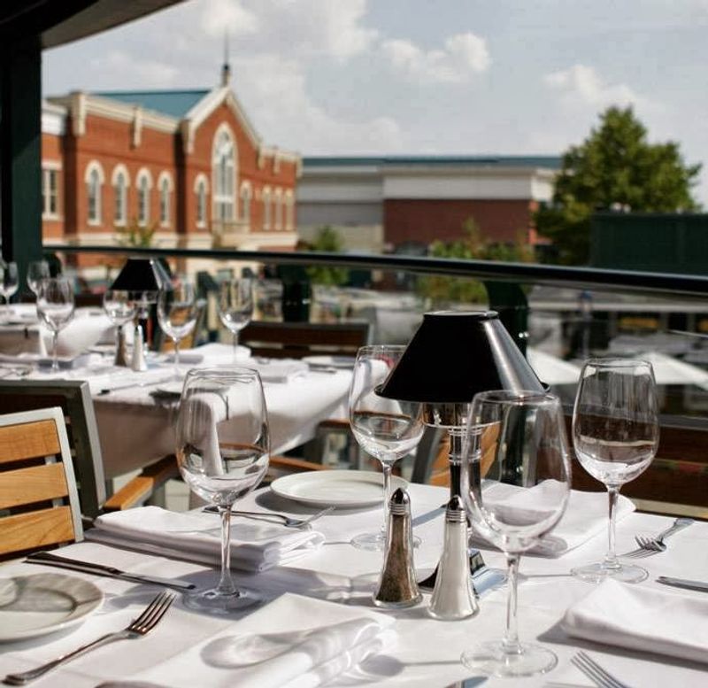 10 Ohio Lobster Roll Spots Bringing Bold East Coast Flavor To The Midwest - Decor Hint Mitchell's Ocean Club