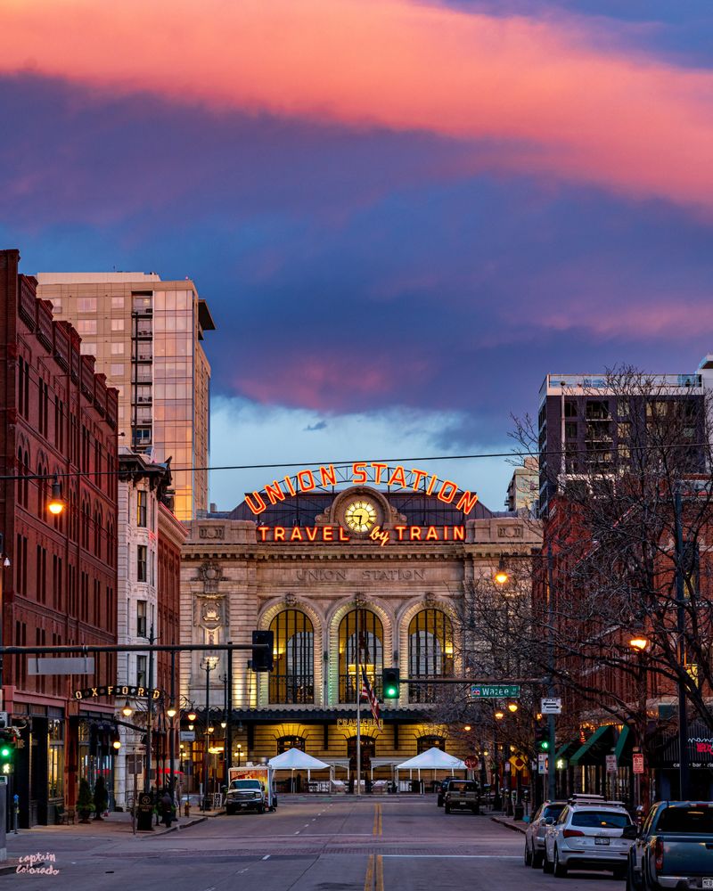 Denver, Colorado – Mountain Gateway