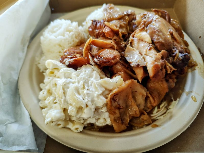 10 Hawaii BBQ Spots Keeping Old-School Smoking Traditions Alive - Decor Hint Rainbow Drive-In