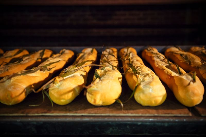 13 Florida Pastry Shops So Good They Sell Out Before Sunrise - Decor Hint La Segunda Central Bakery