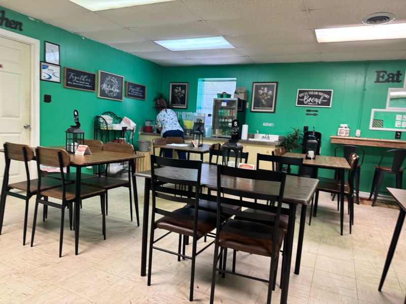 Kentucky Fried Catfish Destinations That Will Have You Hooked After One Bite - Decor Hint Cindy's Catfish