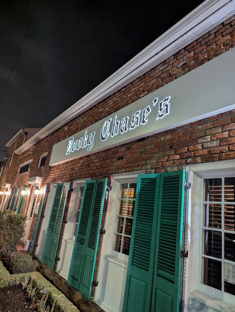 12 Louisiana Soul Food Buffets Serving Up Real Creole Comfort - Decor Hint Dooky Chase's Restaurant