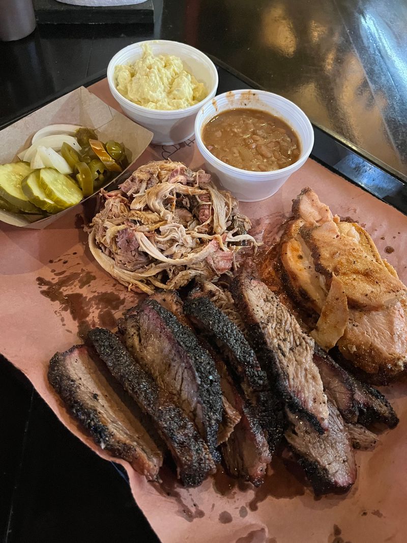 14 Off-The-Radar New Mexico Restaurants Worth Discovering - Decor Hint Mad Jack's Mountaintop Barbecue