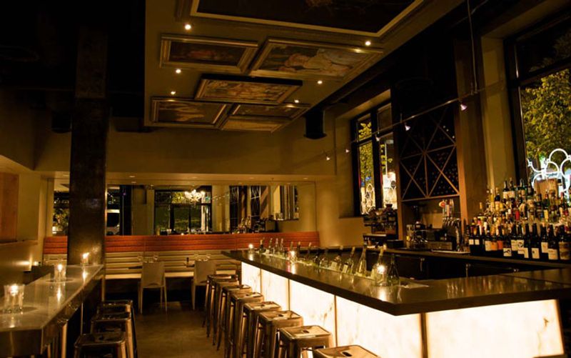 11 Italian Restaurants In Washington That Feel Straight Out Of The Old Country - Decor Hint Mamma Melina Ristorante