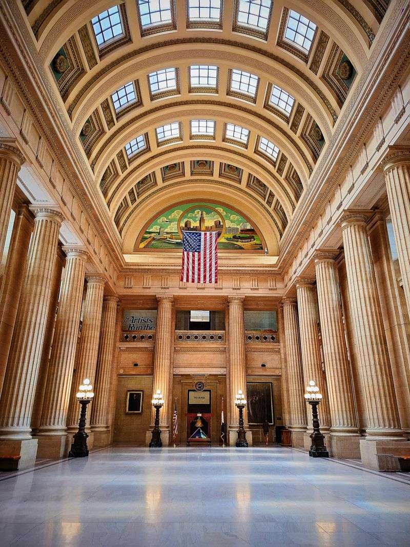 17 Iconic Cleveland Locations That Are Perfect For Celebrating Life's Big Moments - Decor Hint Cleveland City Hall