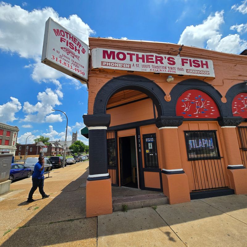 Mother's Fish & Sports Bar