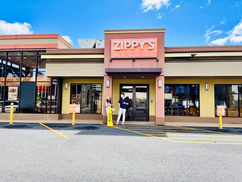 10 Hawaii BBQ Spots Keeping Old-School Smoking Traditions Alive - Decor Hint Zippy’s