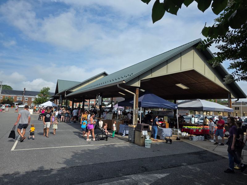 Harrisonburg Farmers Market, Harrisonburg