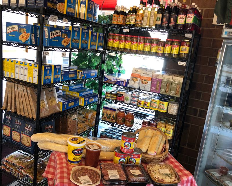 Mollica’s Italian Market & Deli