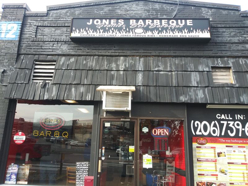 12 Washington BBQ Joints Keeping True Smokehouse Tradition Alive - Decor Hint Jones Barbeque